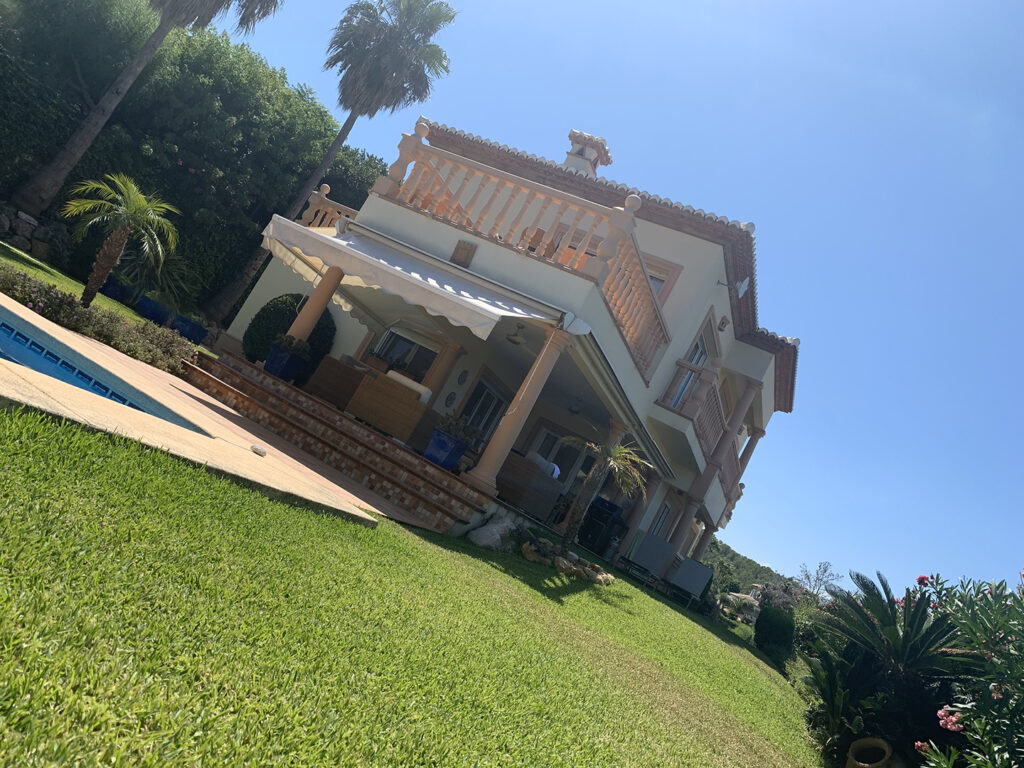 Villa Jorge Larco à Jávea avec jardin et piscine